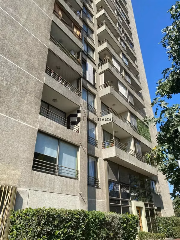 Departamento En Venta De 2 Dorm. En Santiago