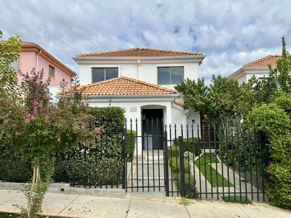 OPORTUNIDAD REAL EN CIUDAD DE LOS VALLES – CASA SE