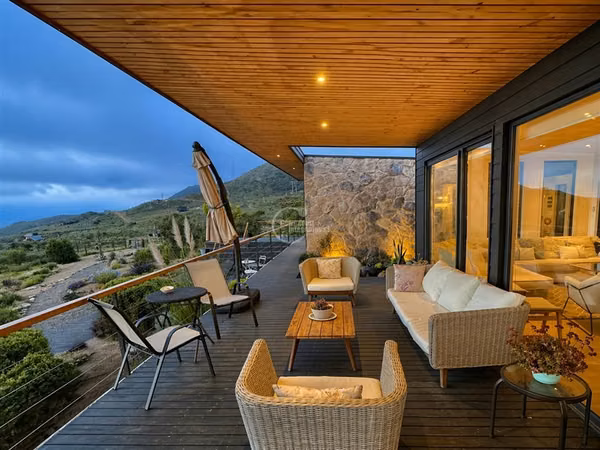 Casa venta con vista al mar, Los Molles, condominio privado