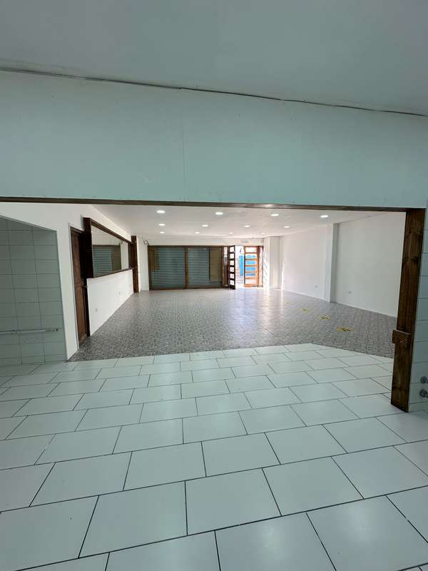 LOCAL EN ARRIENDO UBICADO EN CENTRO DE SERENA (160128)