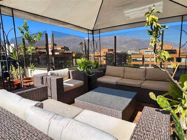 Departamento en venta de 4 dorm. en Vitacura