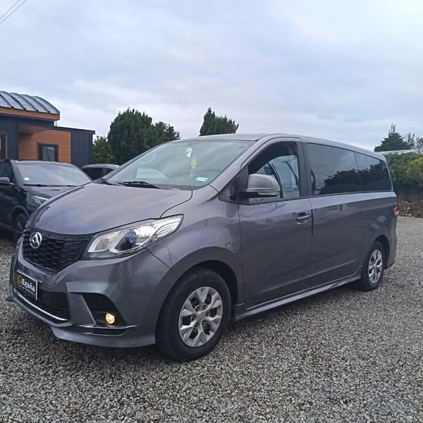 MAXUS G10 minibús