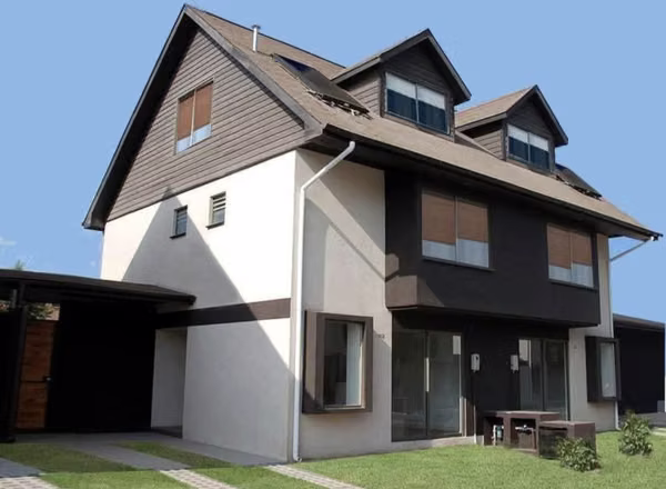 VENTA CASA 3P  EN  CONDOMINIO LOS NARANJOS 152 MTS2