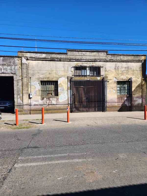 BODEGA EN VENTA EN PLENO CENTRO DE IMPERIAL, 792 M2