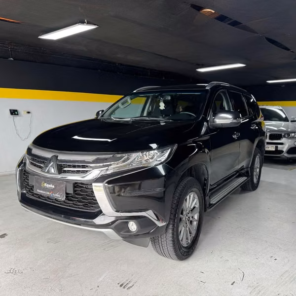 Mitsubishi Montero sport 2018