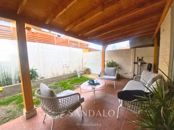 OPORTUNIDAD EN CONDOMINIO FLOR DEL MONTE