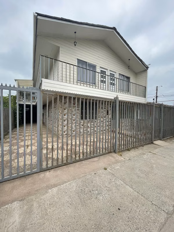 VENTA LOCAL COMERCIAL  EXCELENTE UBICACION