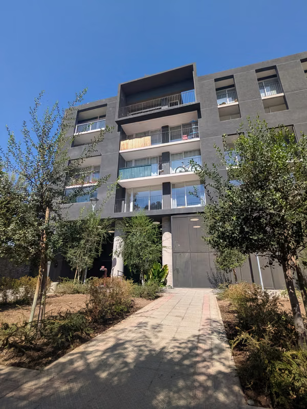 VENDO depto en Quinta Normal, frente a Gruta de Lourdes