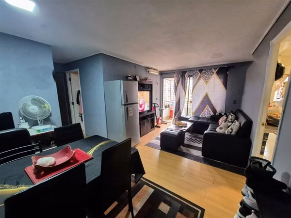 Departamento en venta de 3 dorm. con estacionam en Santiago