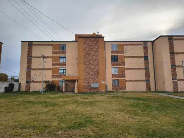 En venta. Excelente Departamento. 2ºPiso. 3 Dormitorios. Av. España.