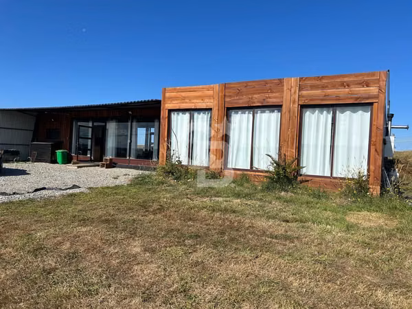 Casa en Molino Viejo: Naturaleza y Vistas a Volcanes