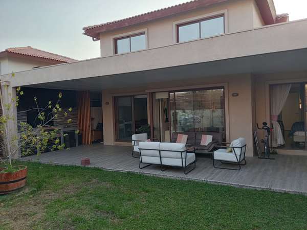 LINDO HOGAR SOLIDO Y SEGURO EN CONDOMINIO VIGILANCIA 24/7