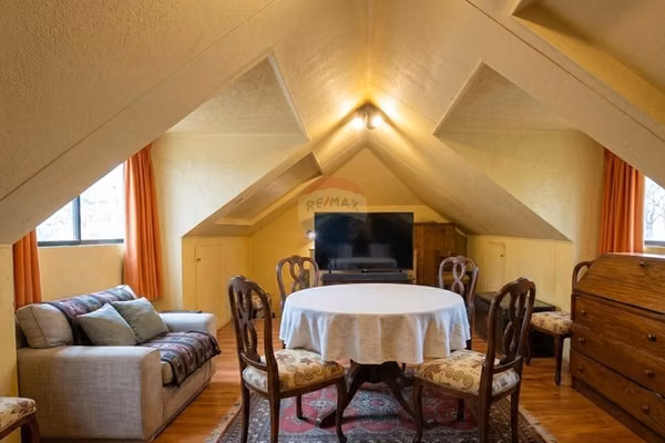 Casa en vitacura cercana a colegio manquehue