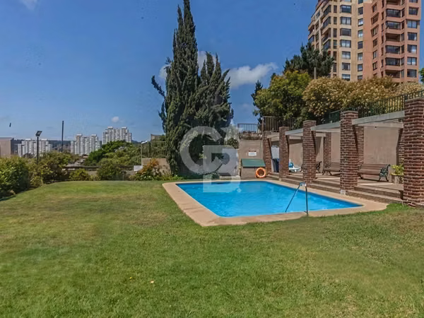 Departamento con amplios espacios y linda vista