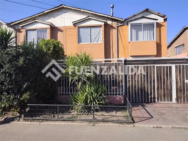 Casa en venta de 3 dormitorios en Puente Alto, AEP