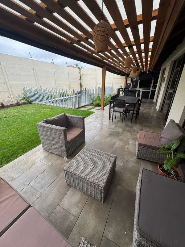 Se vende casa en Alto Rucahue  (161572)