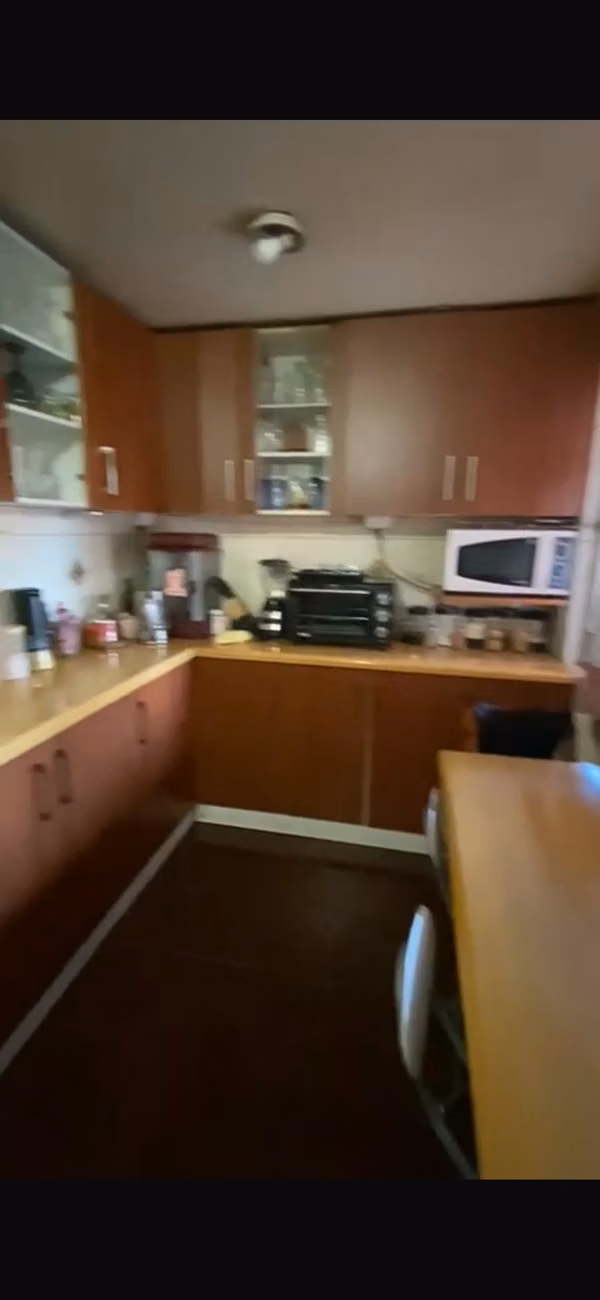 GRAN CASA DE 4 HABITACIONES Y 2 BAÑOS EN 170 M2 CONSTRUIDOS