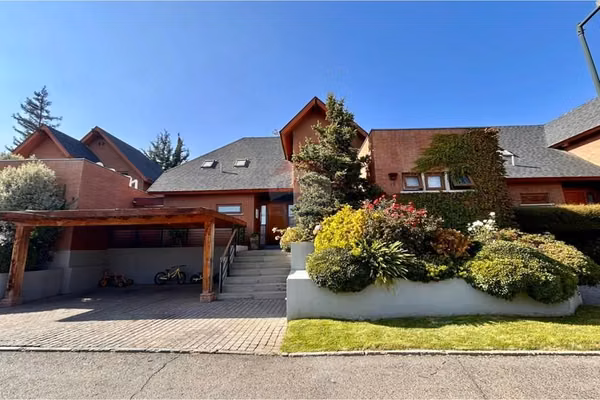 Casa en condominio san carlos de apoquindo 5d - 5b