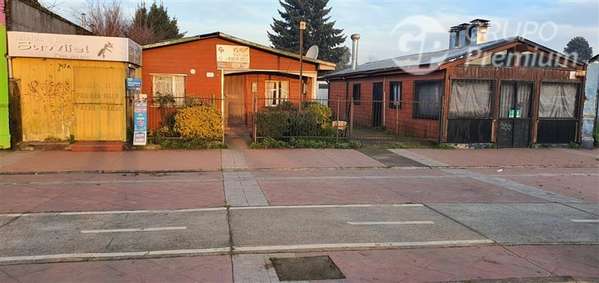 CASA, 900 M2 TERRENO, VENDO PADRE LAS CASAS A MIN. DE TEMUCO