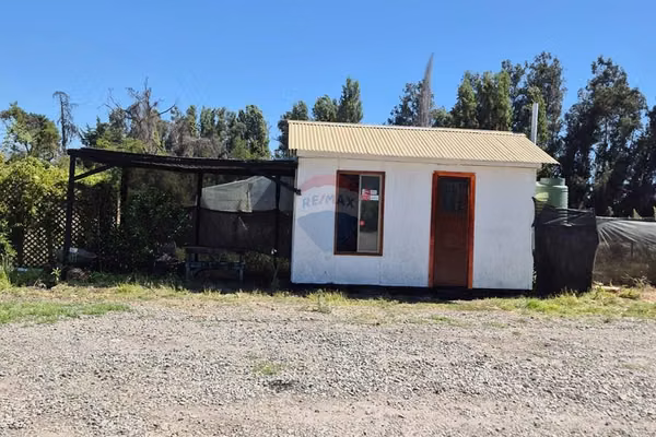 Terreno con oficina; baja de precio
