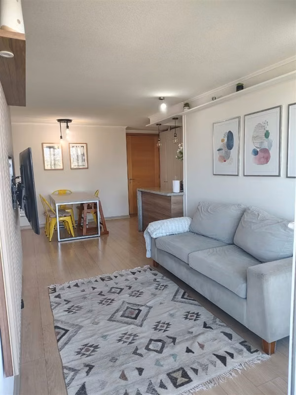 Departamento en venta de 3 dorm. cercano metro Macul