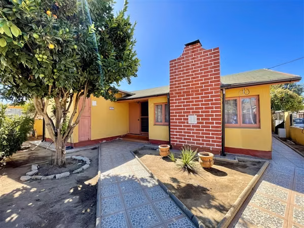 Casa en venta de 3 dorm. en Villa Alemana