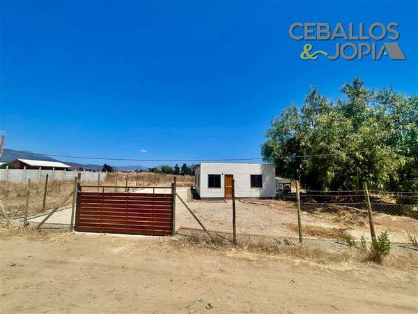 Casa en venta de 3 dorm. en Olmué