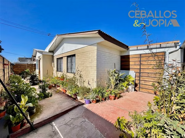 Casa en venta de 3 dorm. en Villa Alemana
