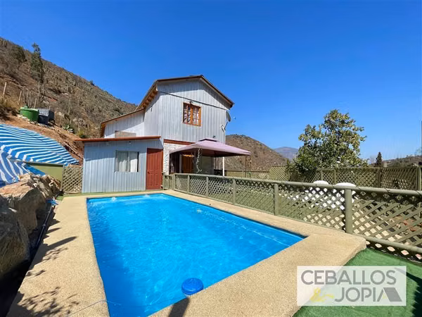 Casa en venta de 3 dorm. en Olmué