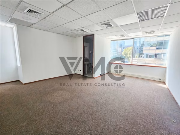 Oficina en arriendo en Las Condes / El Golf
