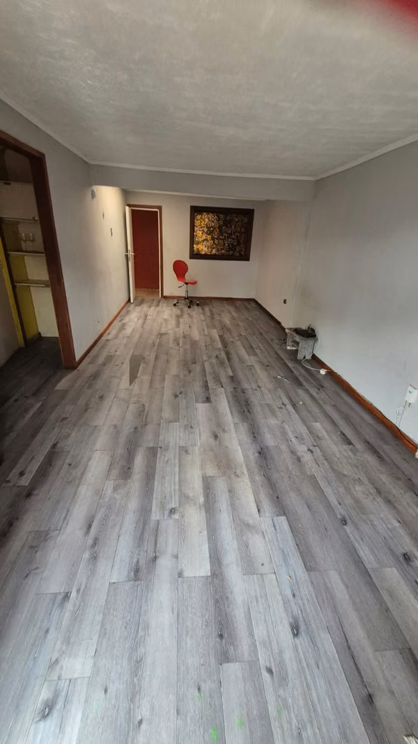 Amplia casa en San Joaquín, a pasos del metro Pedrero y Mirador