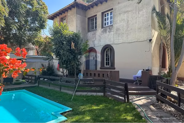 Rebajada !! / gran casona en providencia