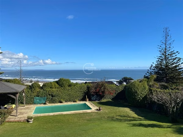 Casa en venta de 5 dorm. en Santo Domingo ESPECTACULAR VISTA