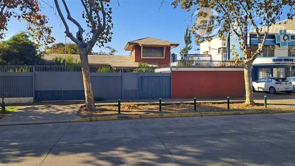 Arriendo de casa para actividad comercial en pleno centro