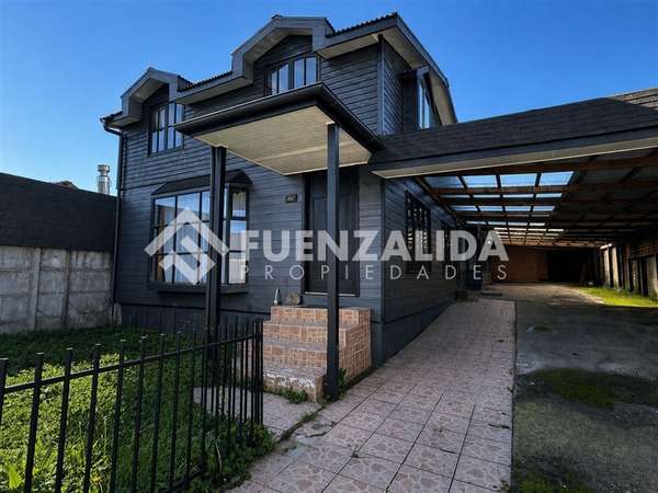 Casa en venta de 8 dorm. en Puerto Montt