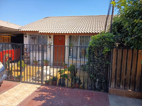 ¡Acogedora Casa en Venta en Condominio Privado!
