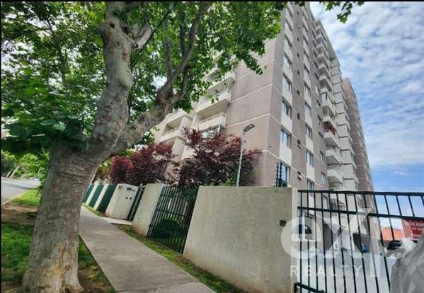 Departamento en venta de 3 dorm. 2 baños en San Miguel