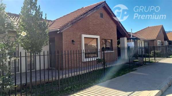 Casa en venta de 4 dorm. en Machalí