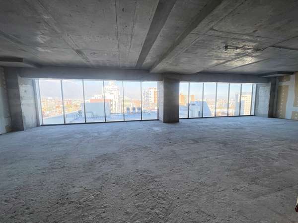 Oportunidad // Edificio Clase A // Metro (163460)