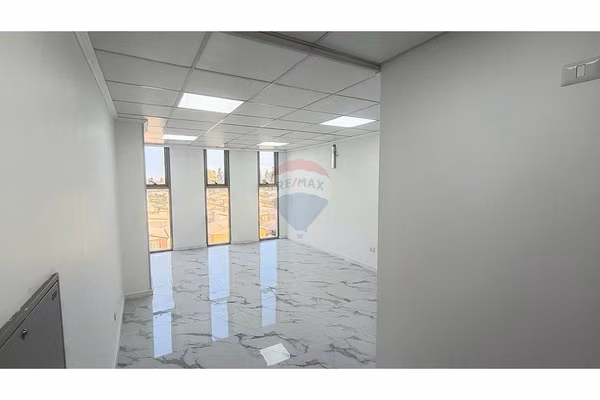 Oficina en arriendo talagante