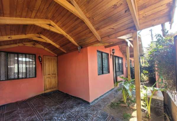CASA-AMPLIO PATIO -  - 3  DORM+2 BAÑOS+  1ESTAC