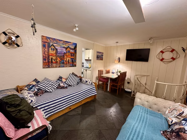 EN VENTA DEPARTAMENTO DUPLEX 2D2B REÑACA CON ESTACIONAMIENTO