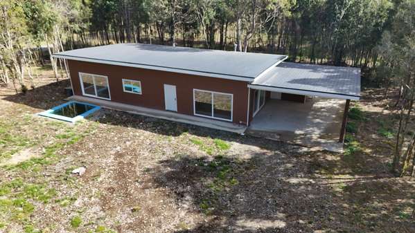 Parcela con 2 casas nuevas en Trapen (163872)