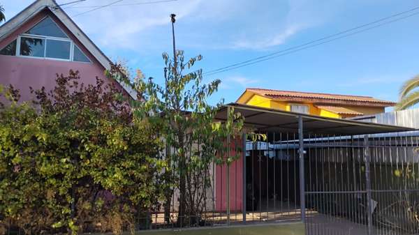 AMPLIA CASA DE 2 PISOS POBLACION COPREVAL, QUILLOT
