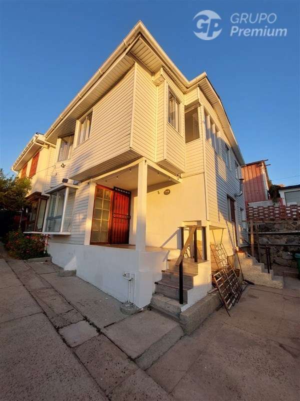 Casa en venta de 4 dorm. en Valparaíso
