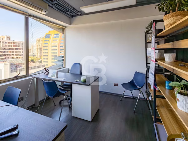 Oficina en Venta, 3 Privados + Espacio Común