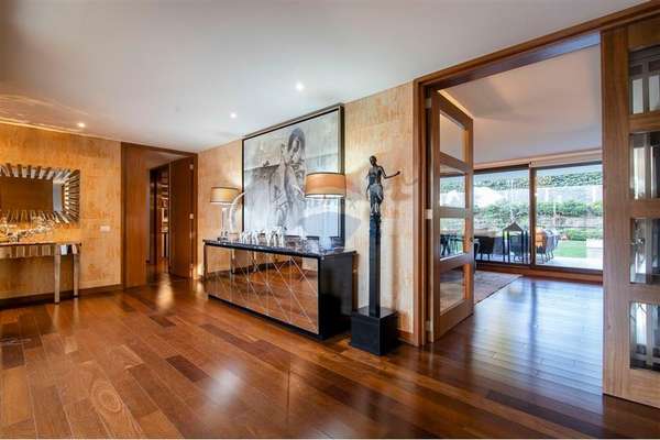 Lujoso departamento 326 mts las condes