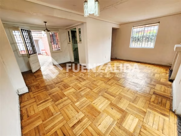 Venta casa Ñuñoa 222 mt2 REMODELAR Emilia Téllez