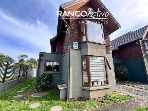 Venta casa 3D 2B sector Simón Bolívar en Temuco