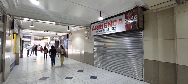 Se Arrienda Amplio Local Comercial En Paseo Estado - G. Del Rey | 190 M2